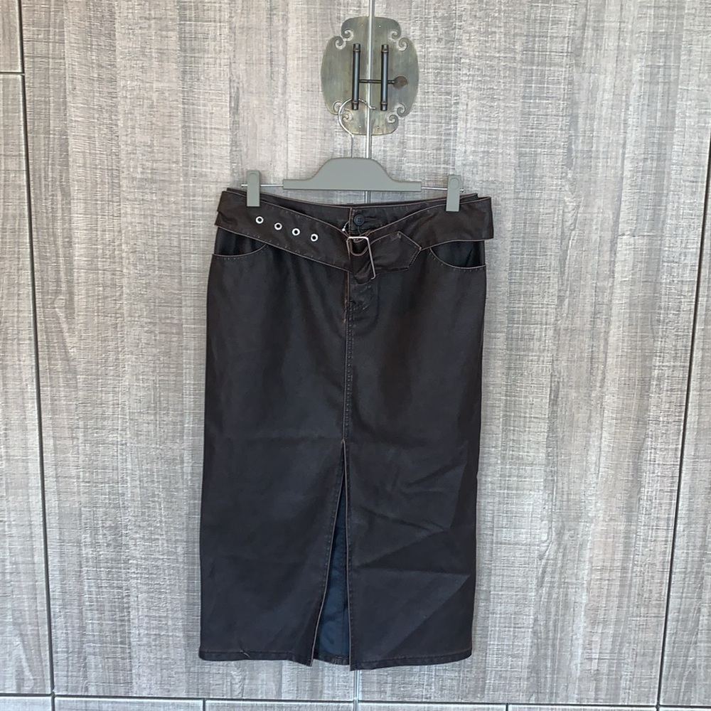 H&M Distressed-look Skirt with Belt